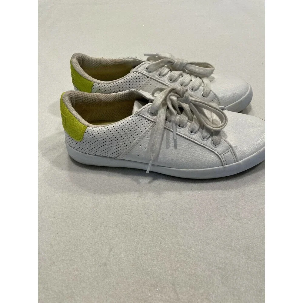 Nautica Women's Size 8 Esmae Low‎ Top Lace-Up Sneakers Faux Leather White/Lime